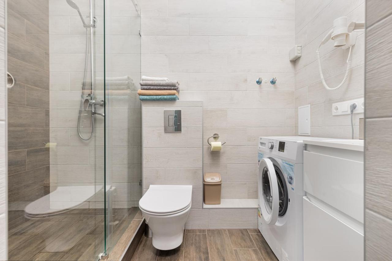 Pearl 44 Apartment With Terrace Oldenburg Bagian luar foto